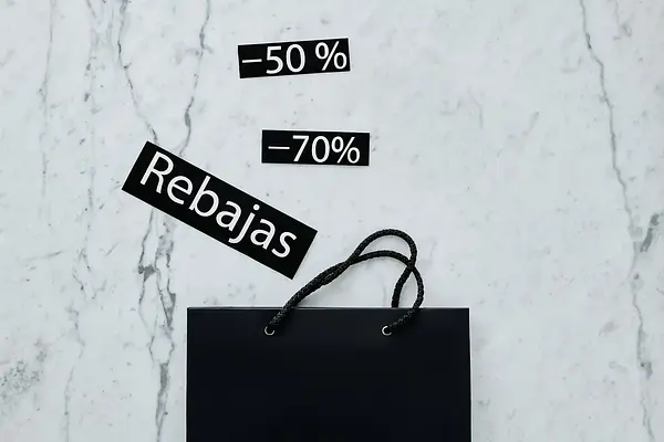 OTROS RIESGOS EN OPERACIONES DE COMERCIO INTERNACIONAL Y SU COBERTURA