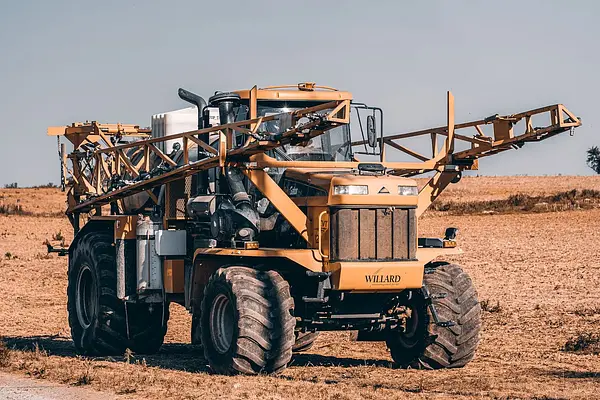 CONTROL DE LOS ELEMENTOS DE EJECUCIÓN DEL TRABAJO CON MAQUINARIA AGRICOLA