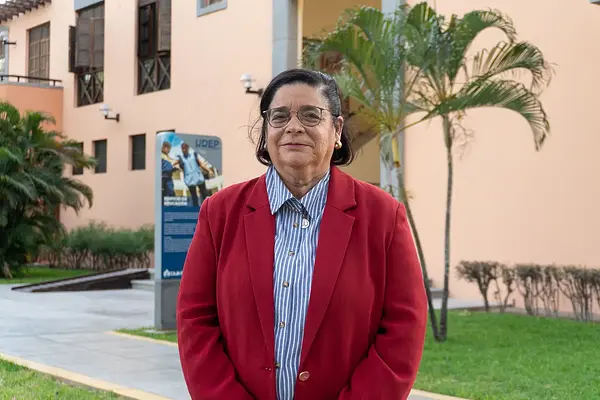 ATENCIÓN Y GESTIÓN DE LLAMADAS ENTRANTES EN UN SERVICIO DE TELEASISTENCIA