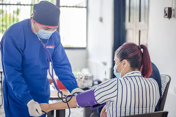 FUNCIONES ADMINISTRATIVAS EN CENTROS SANITARIOS